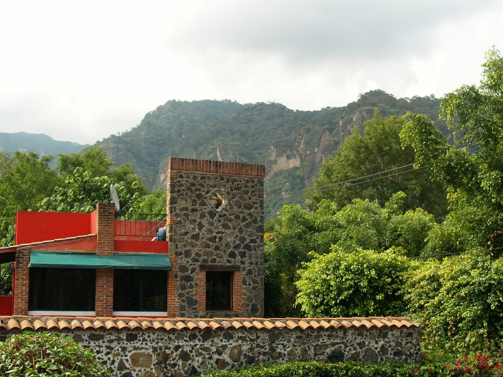 Hotel La Posada Del Valle (Adults Only) Tepoztlán Dış mekan fotoğraf